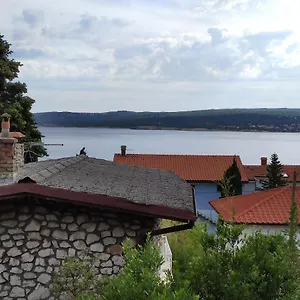  Apartman 2 Minutes To The Ev Station Available